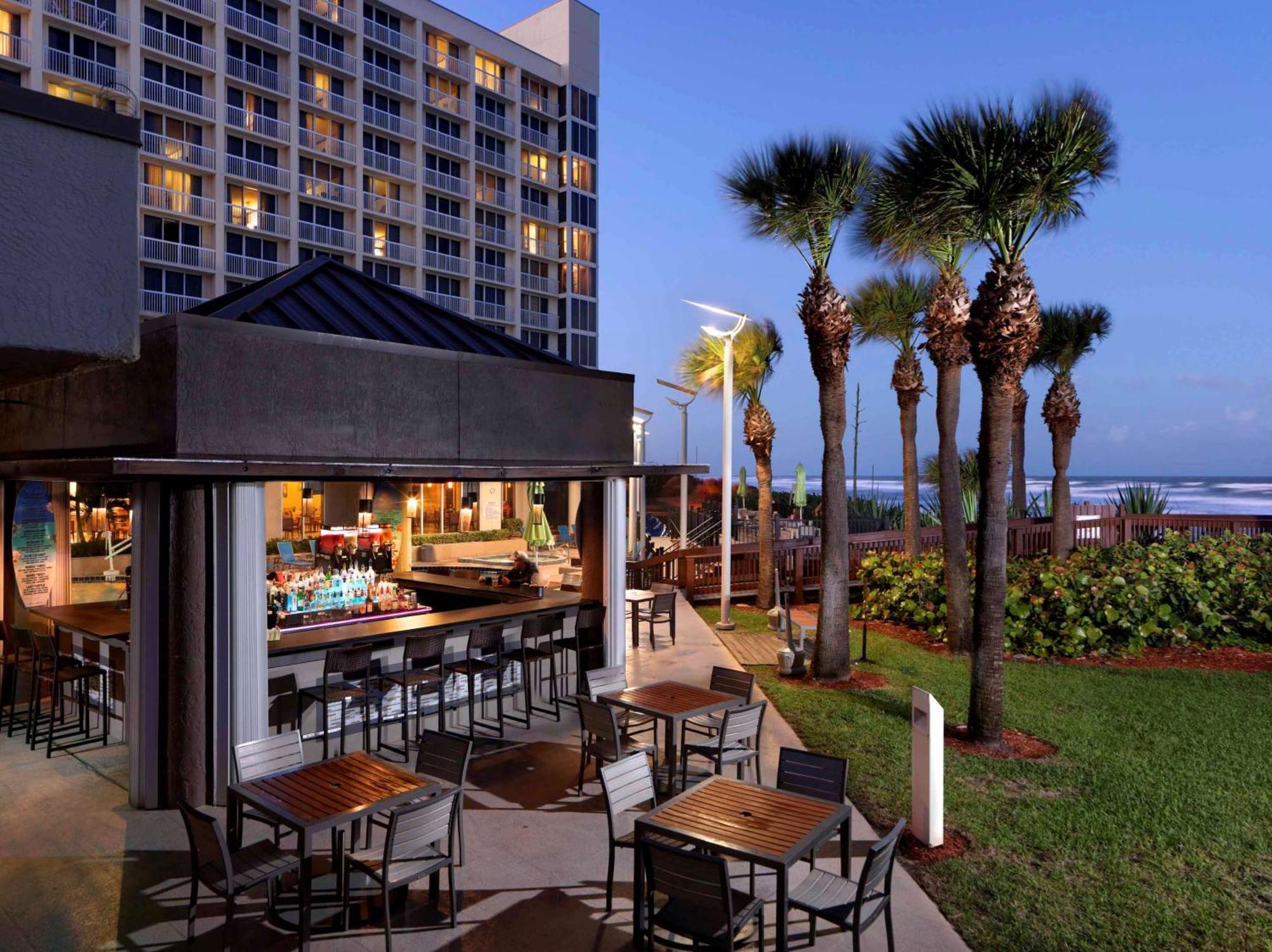 Hilton Melbourne Beach Oceanfront Exterior foto