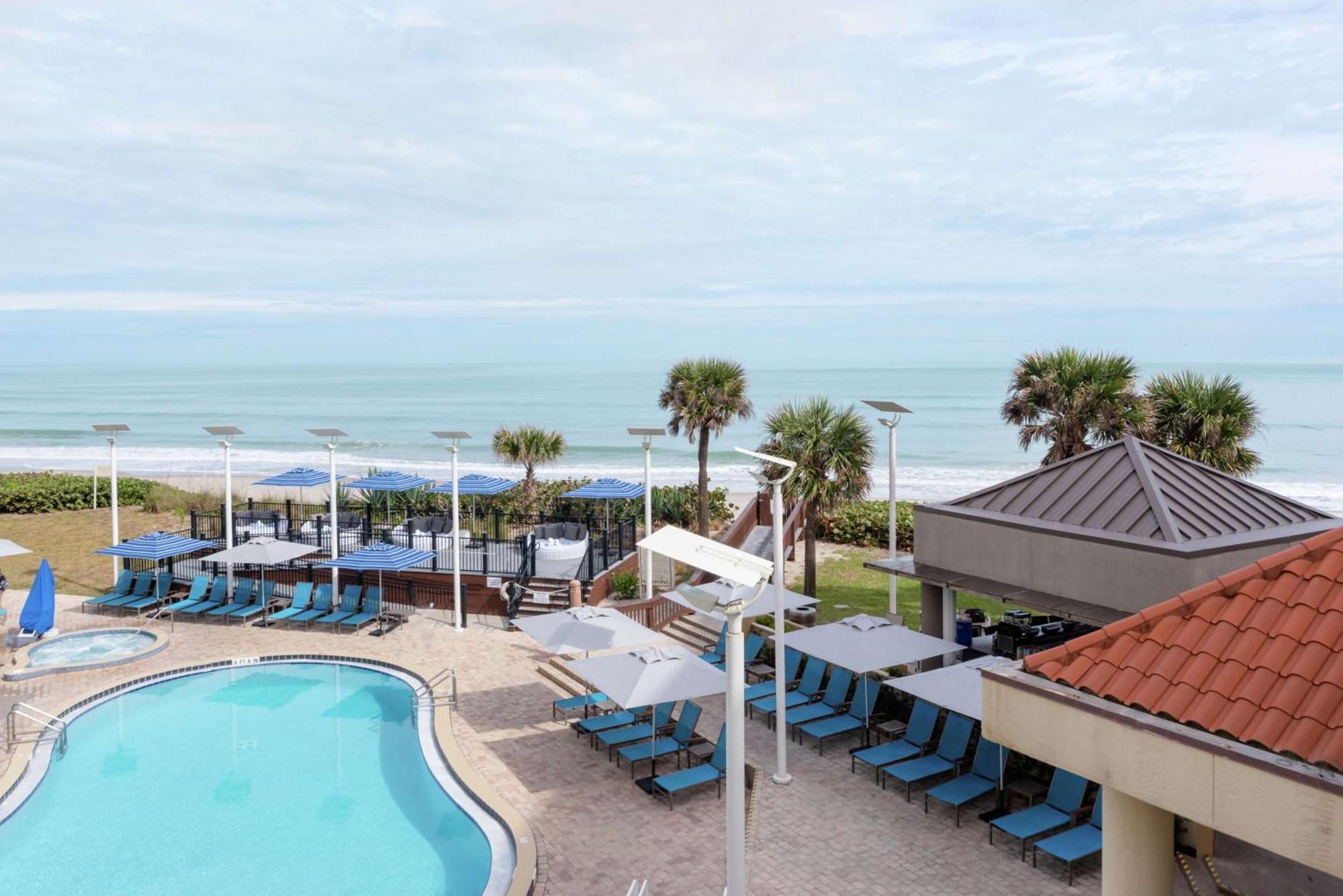 Hilton Melbourne Beach Oceanfront Exterior foto